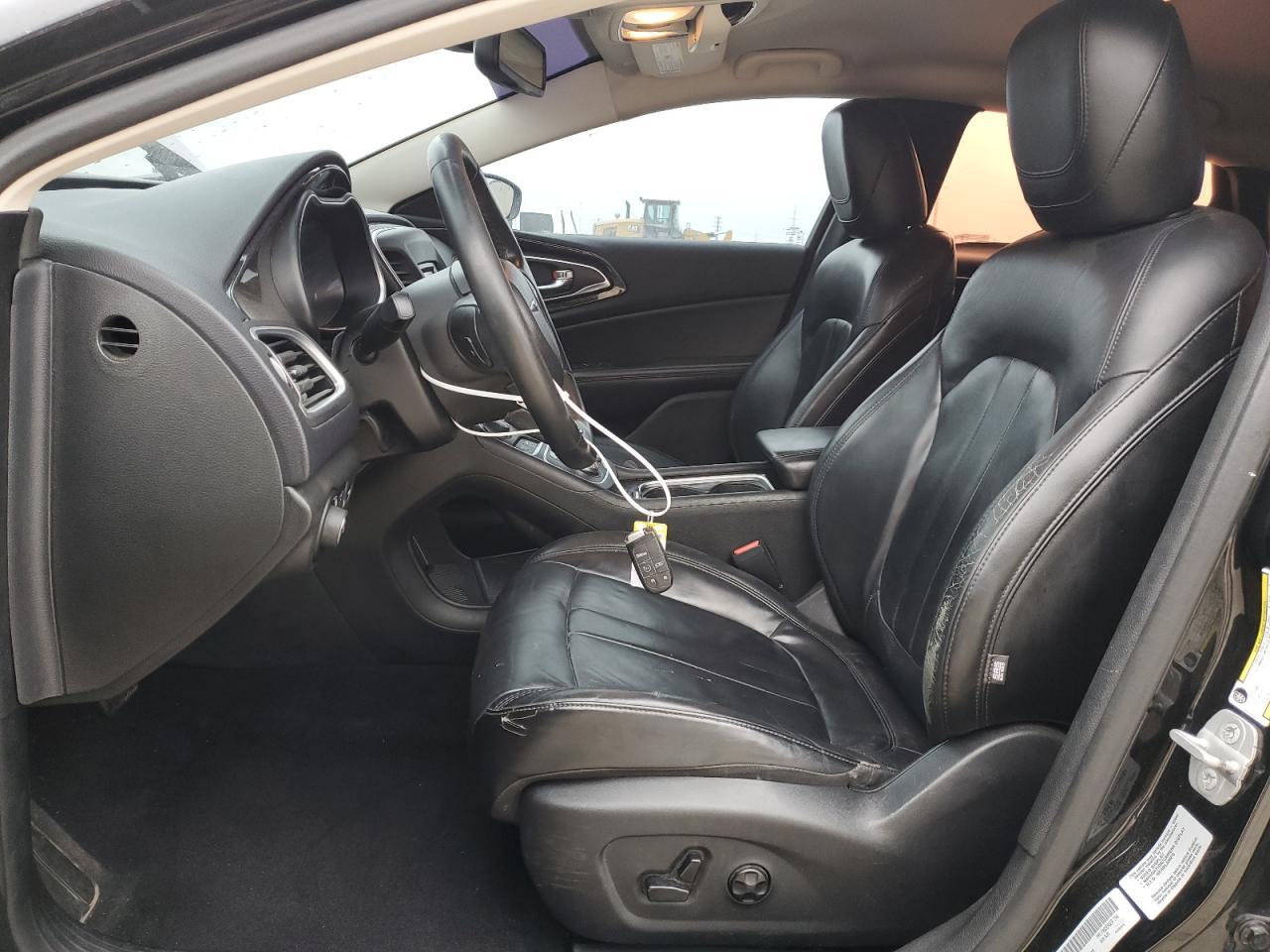 2015 CHRYSLER 200 C - Фото 7