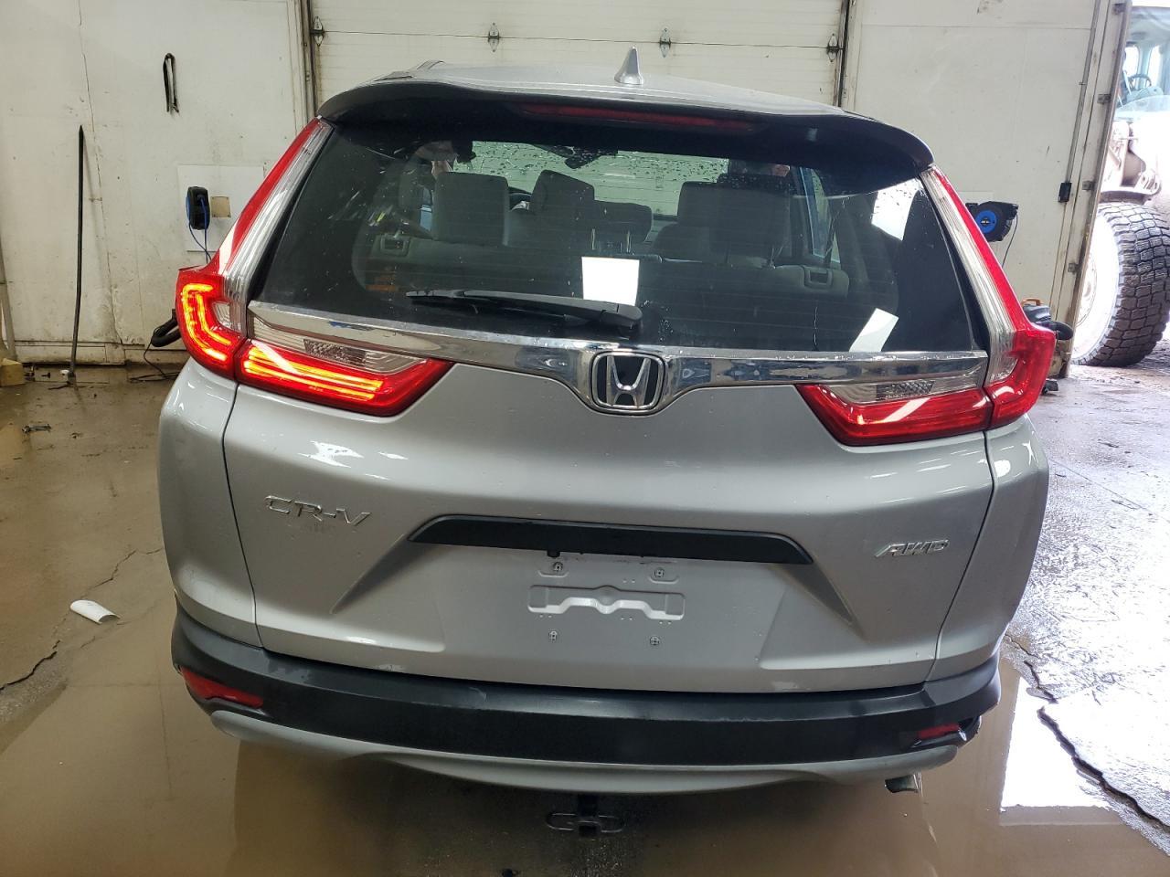 2018 HONDA CR-V LX - Image 6