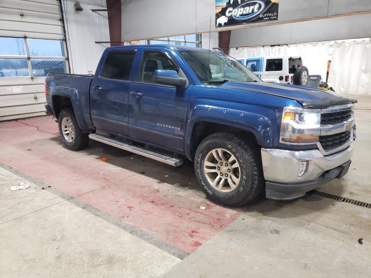 2017 CHEVROLET SILVERADO - Фото 4