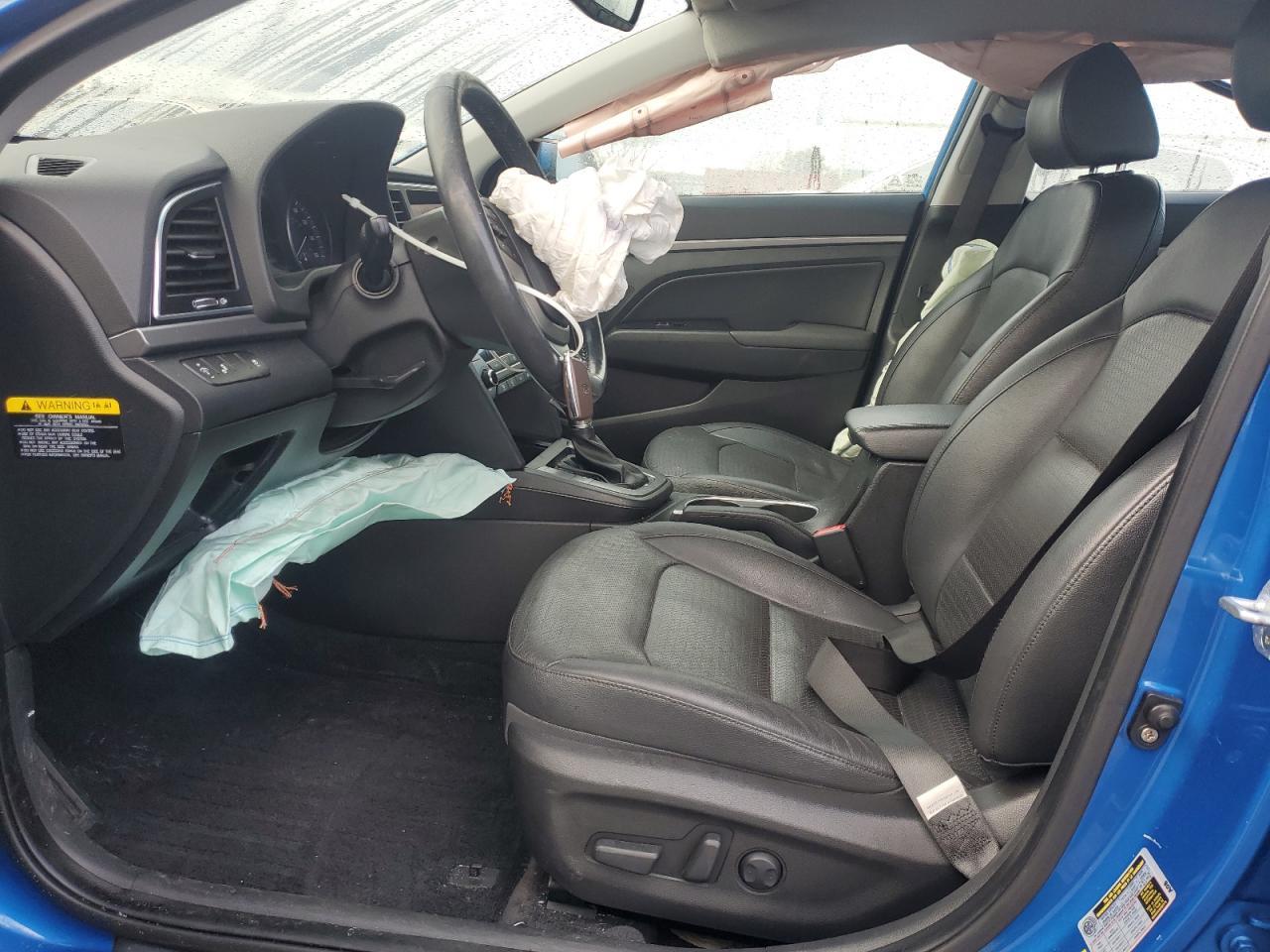 2017 HYUNDAI ELANTRA SE - Фото 7