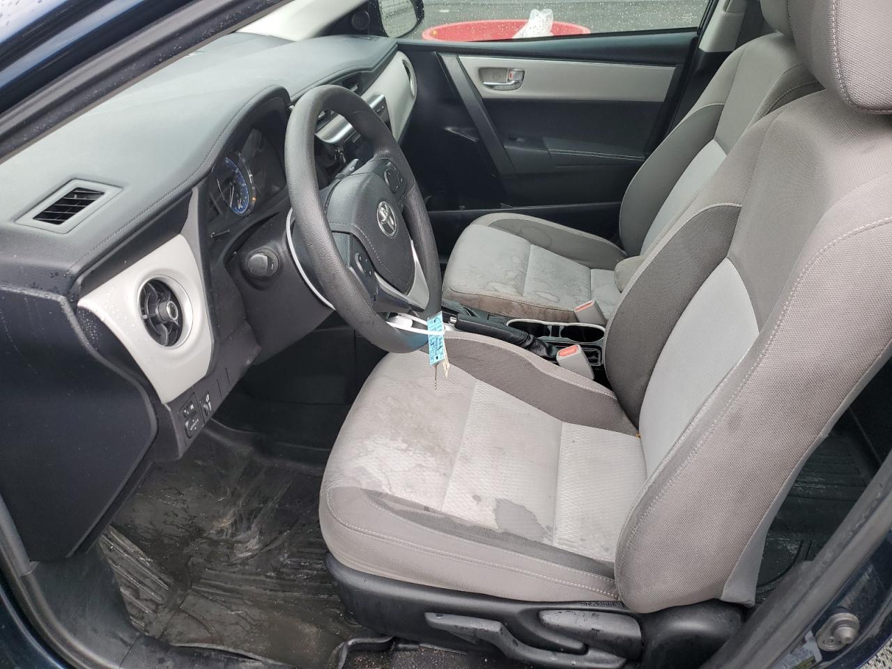 2019 TOYOTA COROLLA L - Фото 7