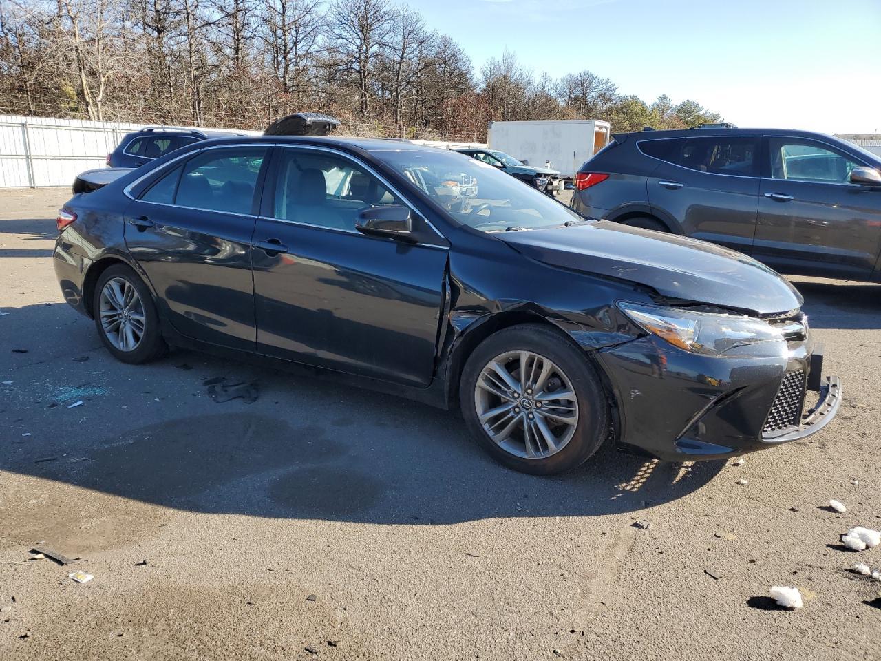 2017 TOYOTA CAMRY LE - Image 4