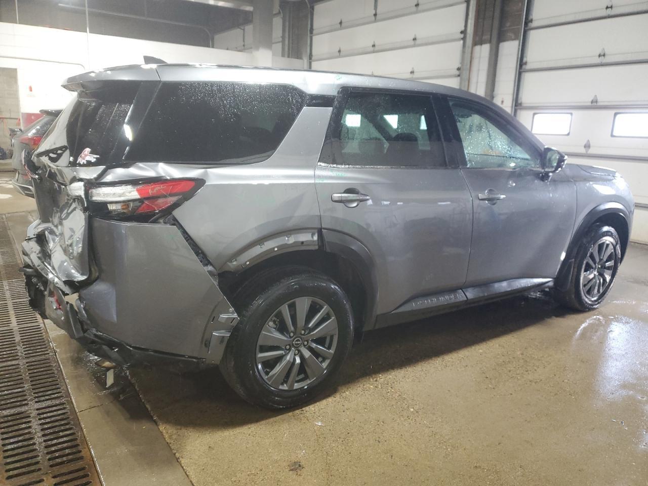 2023 NISSAN PATHFINDER - Фото 3