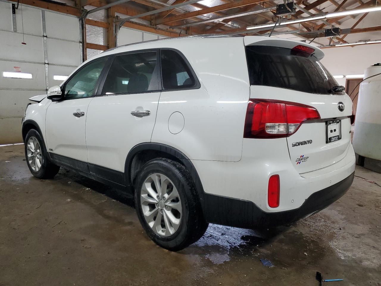 2015 KIA SORENTO EX - Image 2