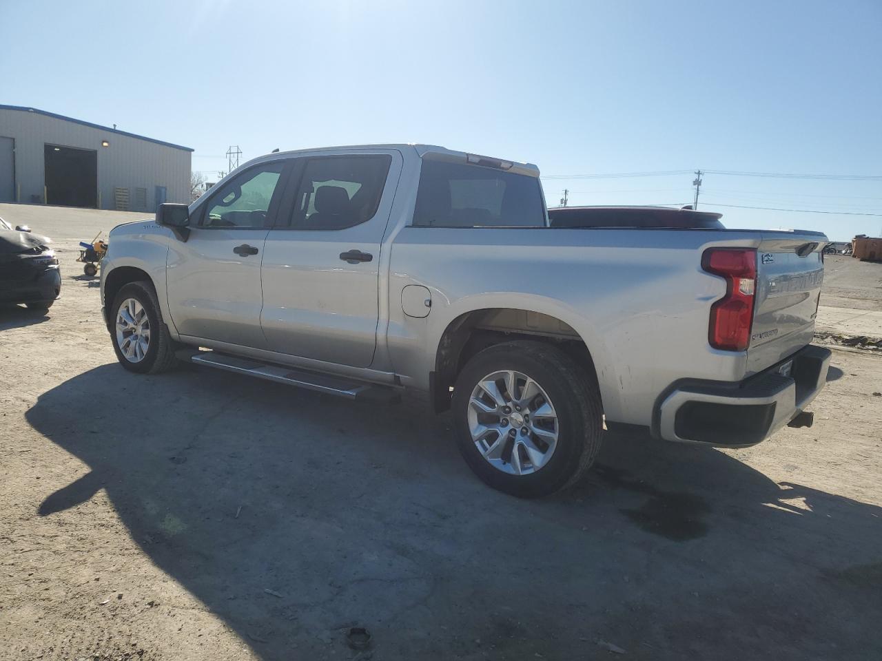 2019 CHEVROLET SILVERADO - Фото 2