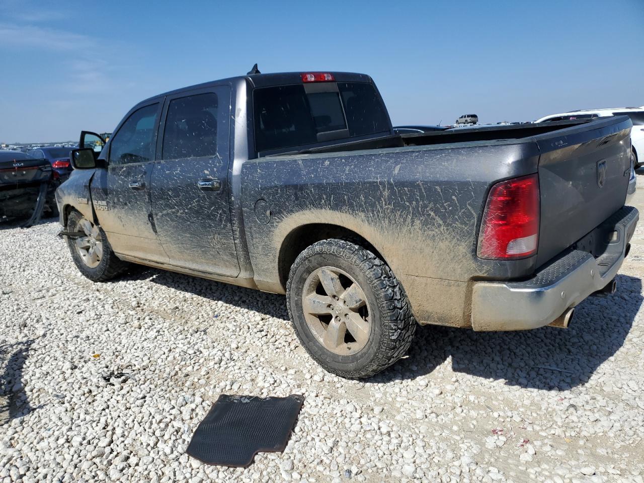 2017 RAM 1500 SLT - Image 2