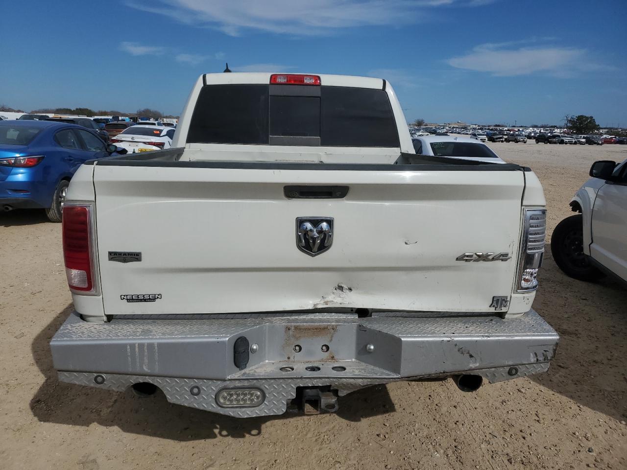 2017 RAM 1500 LARAM - Фото 6