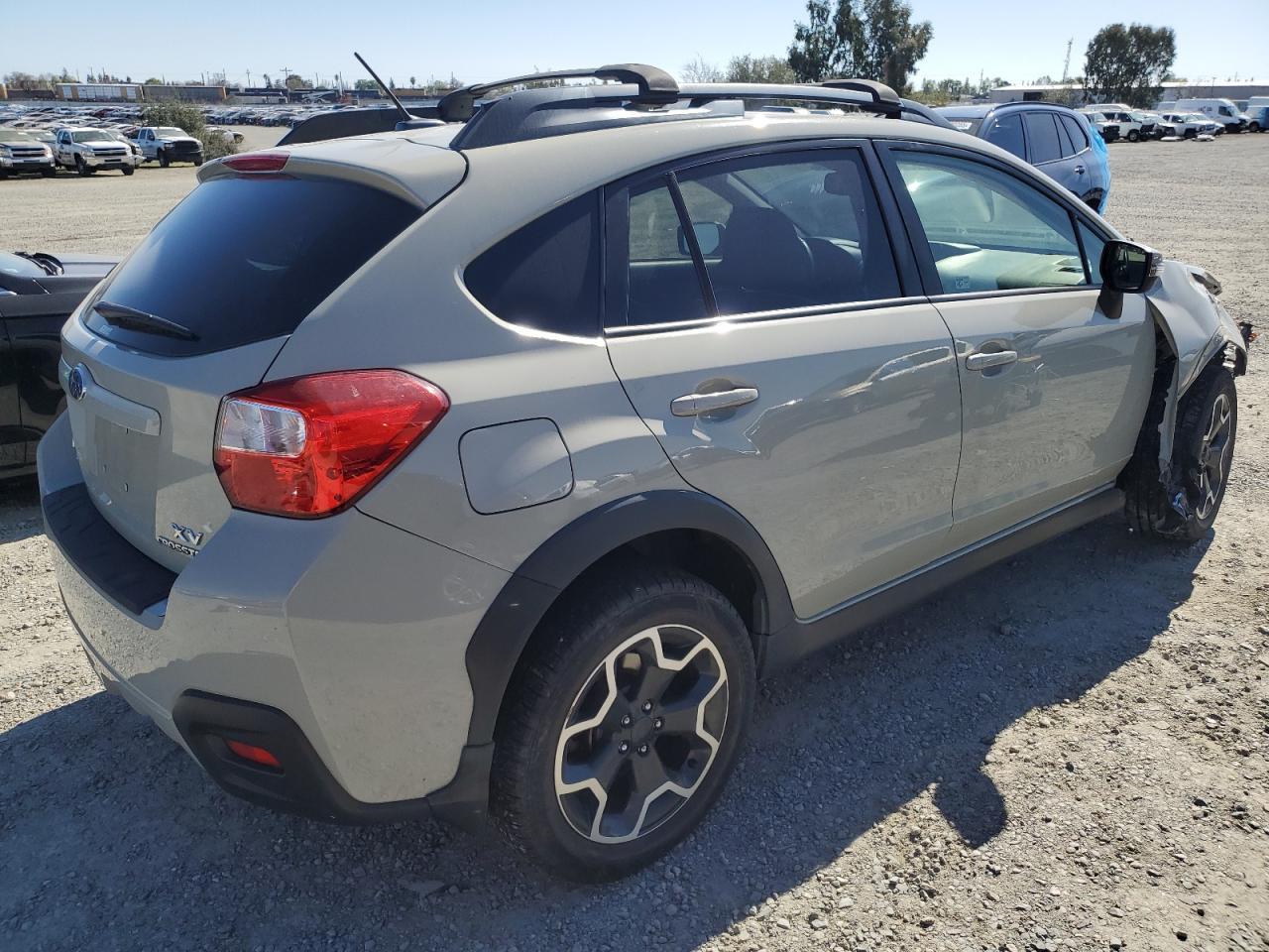 2015 SUBARU XV CROSSTR - Image 3