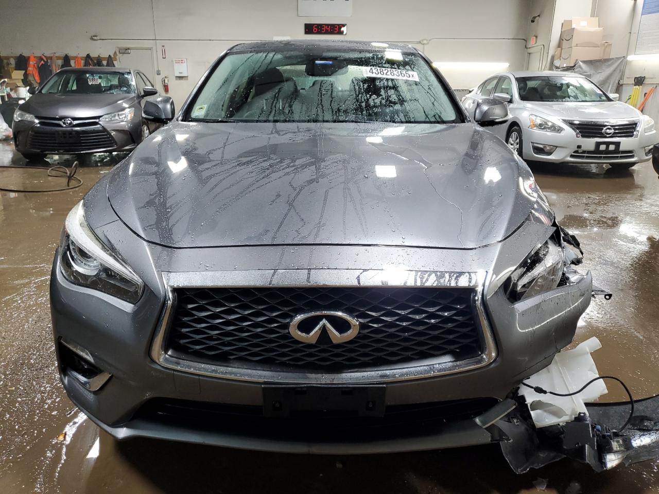 2018 INFINITI Q50 LUXE - Image 5