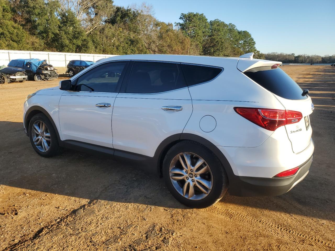 2013 HYUNDAI SANTA FE S - Image 2