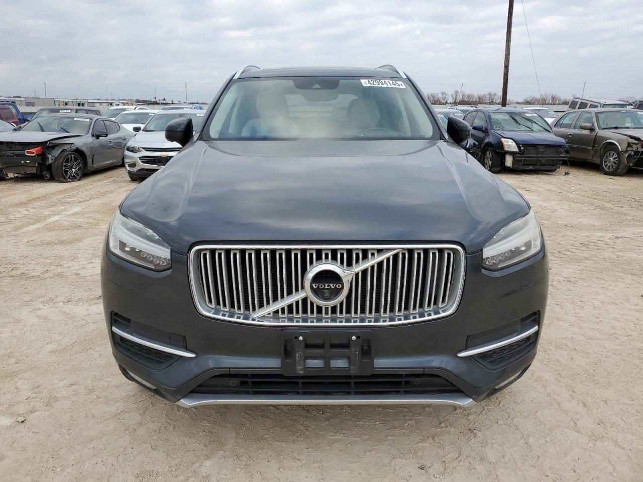 2016 VOLVO XC90 T6 - Image 5