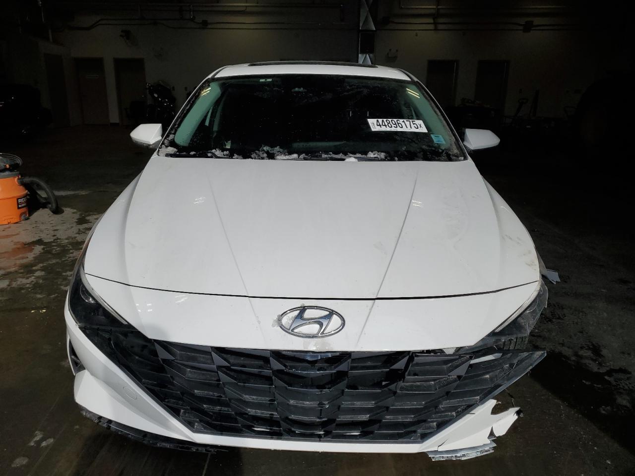 2023 HYUNDAI ELANTRA SE - Фото 5