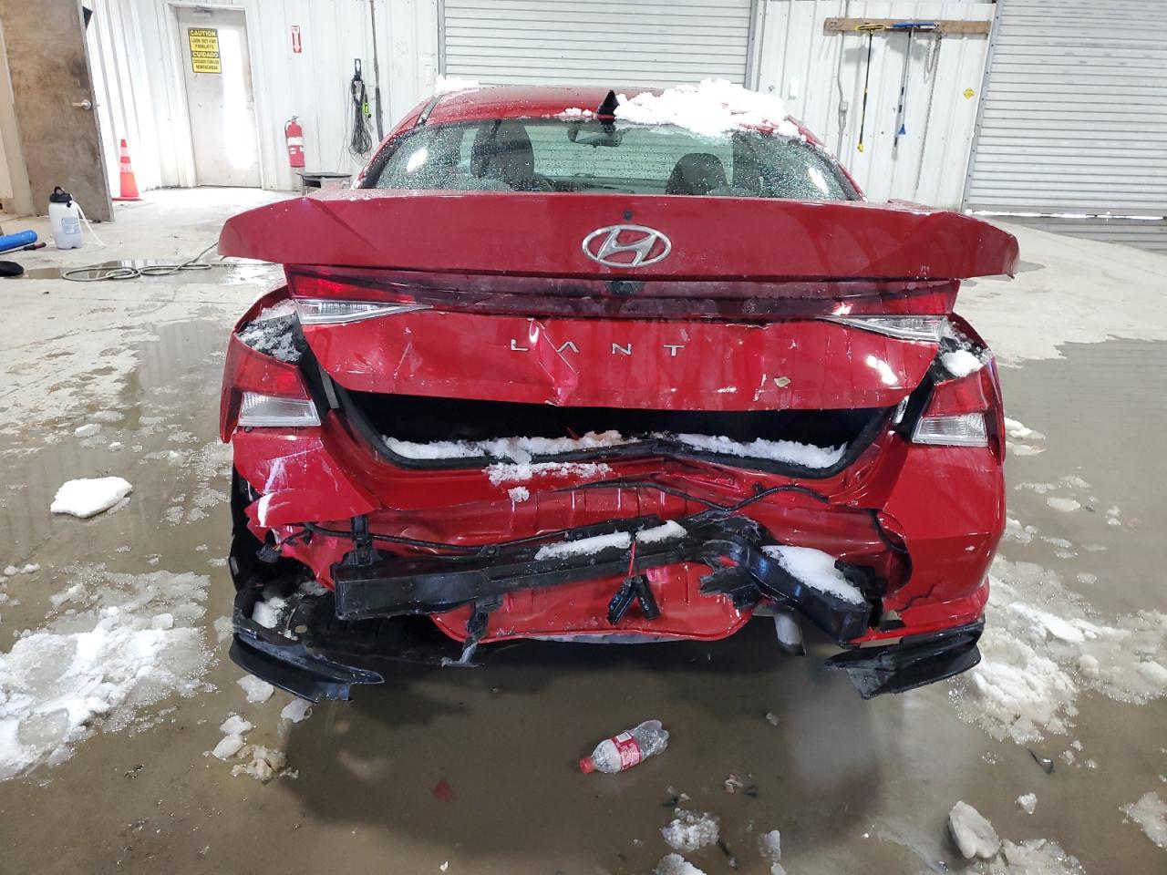 2022 HYUNDAI ELANTRA SE - Фото 6