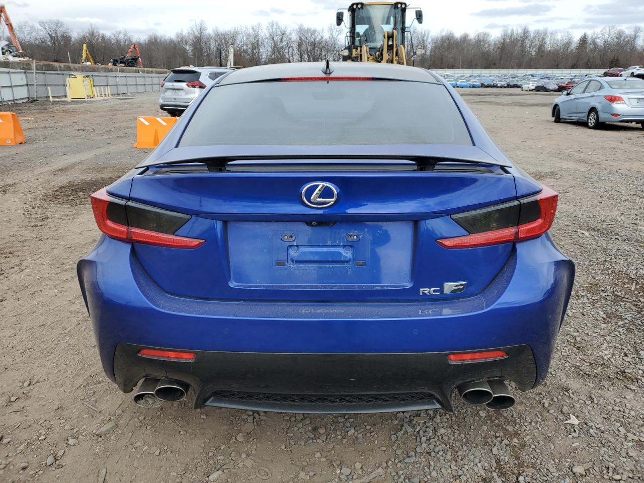 2015 LEXUS RC-F - Фото 6