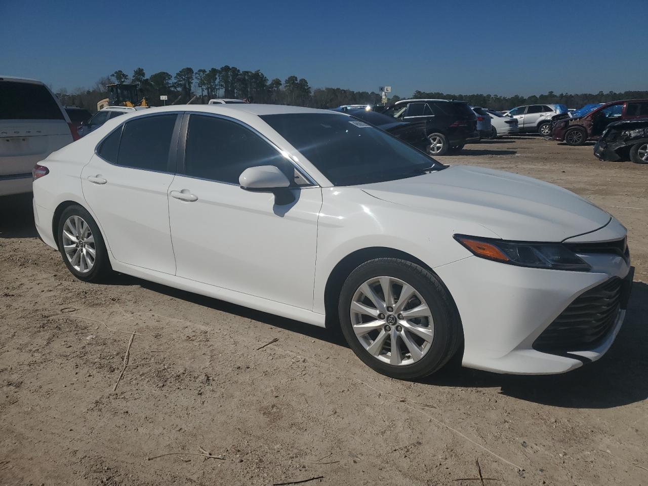 2020 TOYOTA CAMRY LE - Image 4