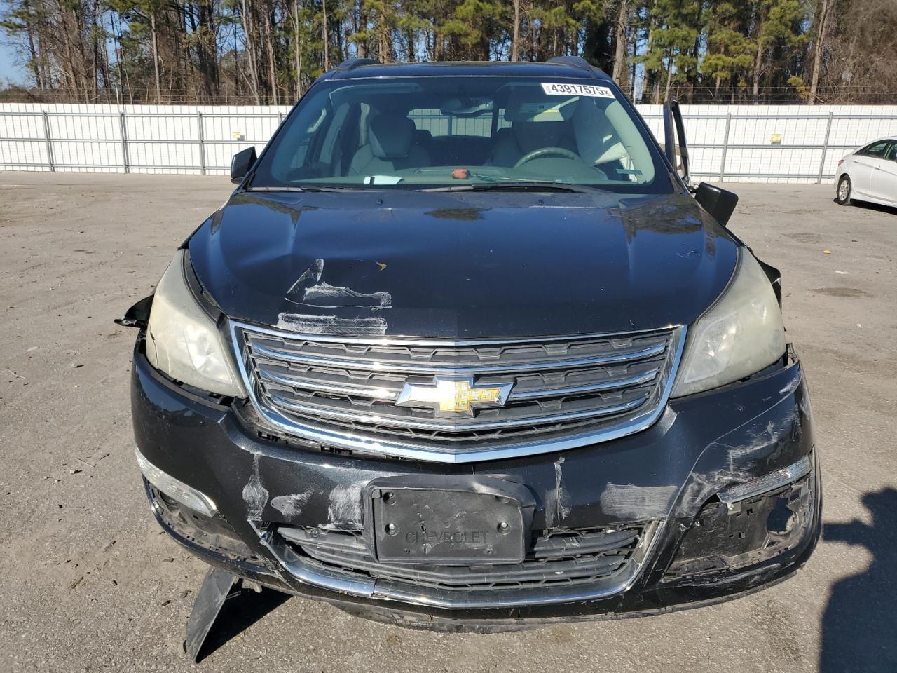 2015 CHEVROLET TRAVERSE L - Image 5