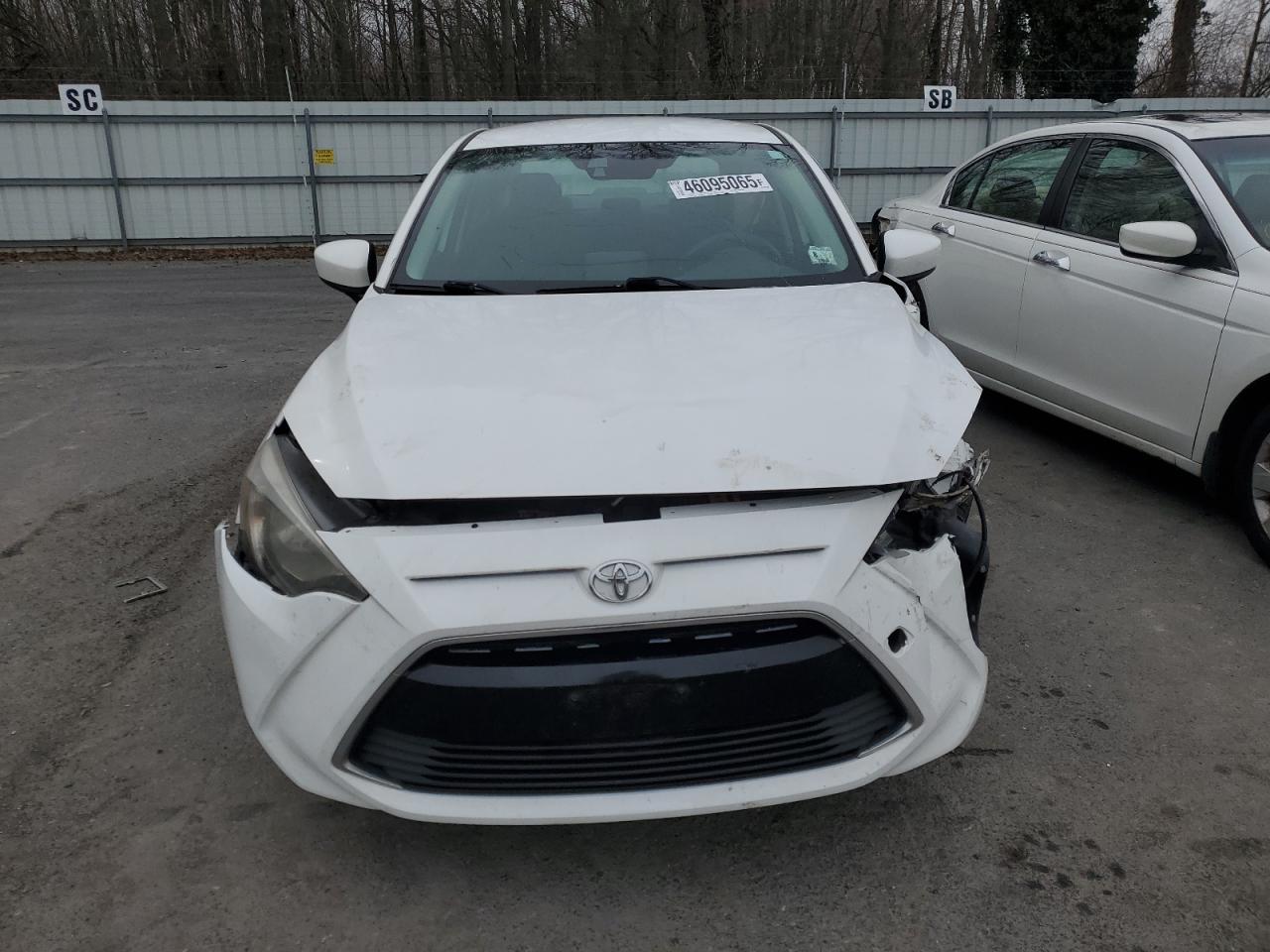 2017 TOYOTA YARIS IA - Image 5