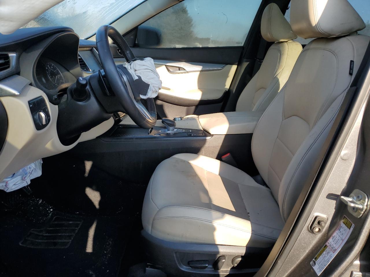 2019 INFINITI QX50 ESSEN - Image 7