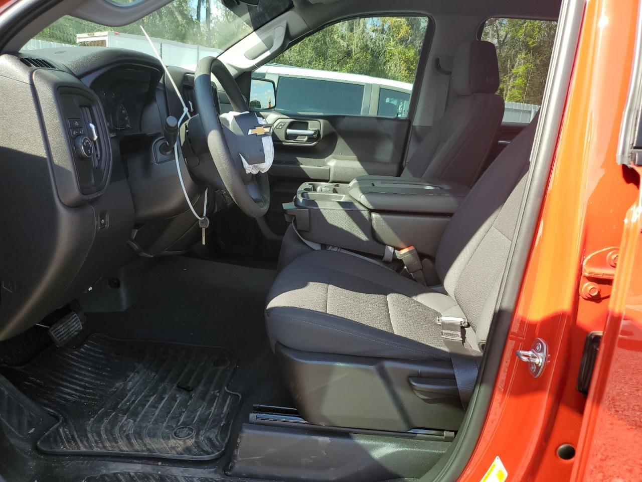 2021 CHEVROLET SILVERADO - Фото 7
