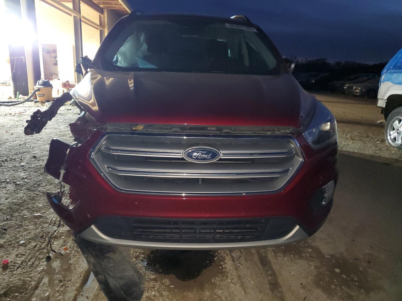 2017 FORD ESCAPE SE - Image 5