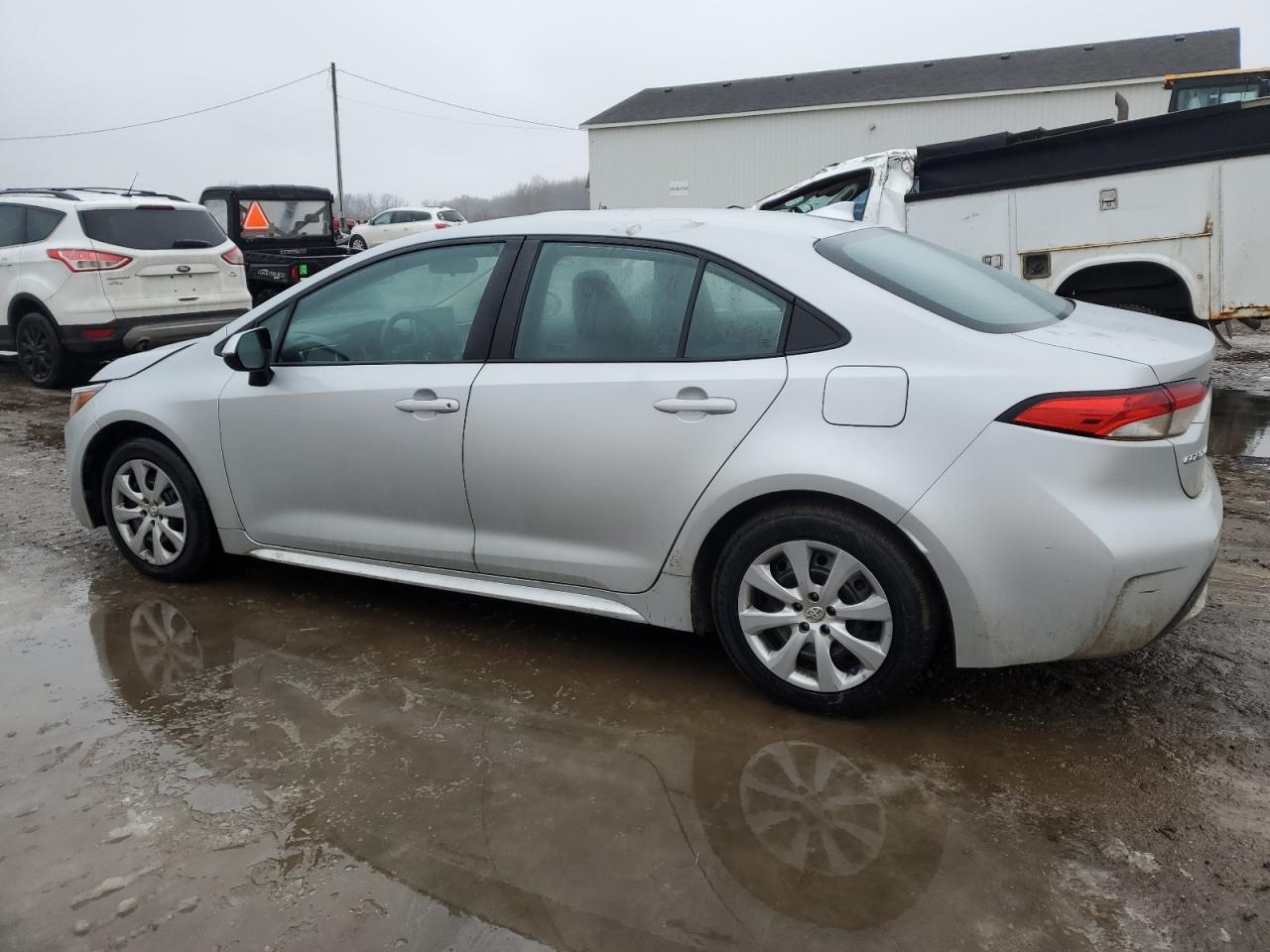 2021 TOYOTA COROLLA LE - Image 2