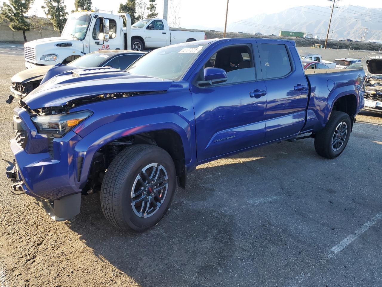 2024 TOYOTA TACOMA DOU