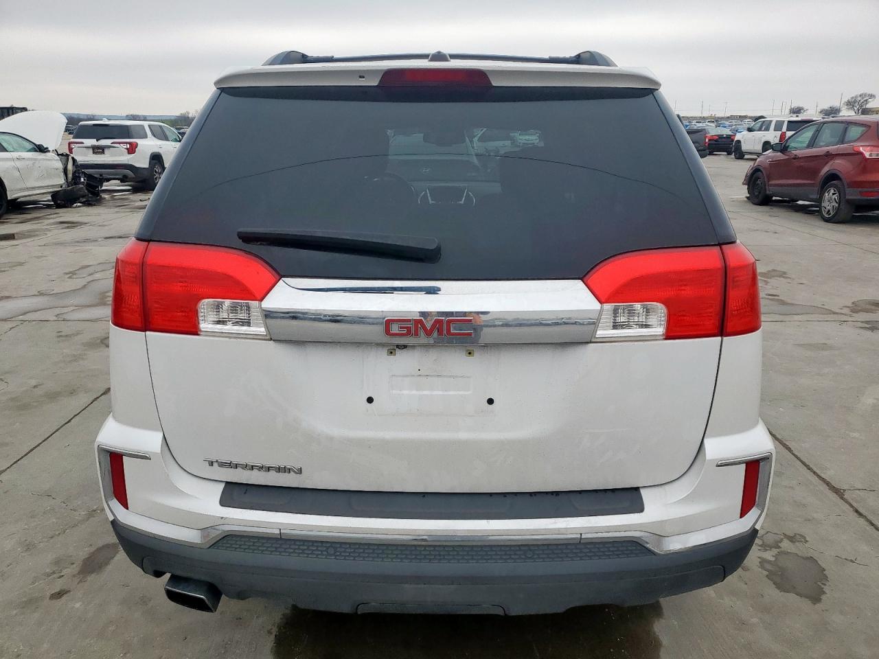 2016 GMC TERRAIN SL - Image 6