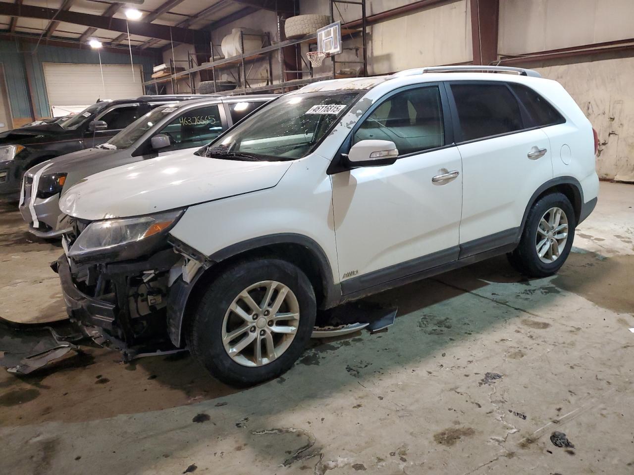 2014 KIA SORENTO LX