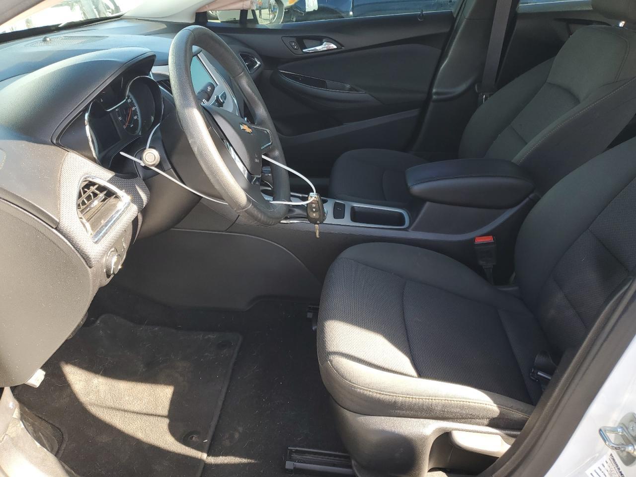 2016 CHEVROLET CRUZE LS - Image 7