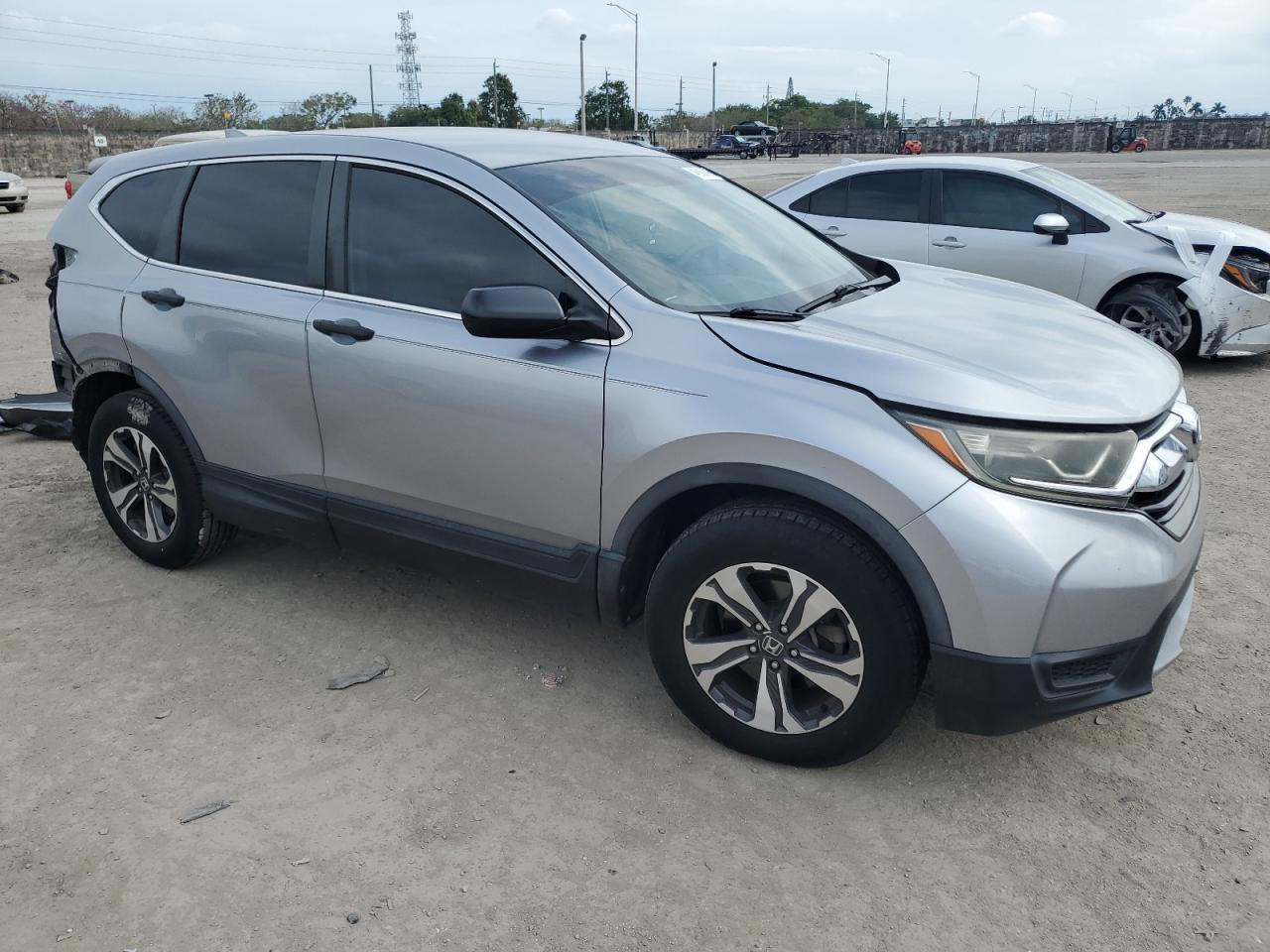 2017 HONDA CR-V LX - Фото 4