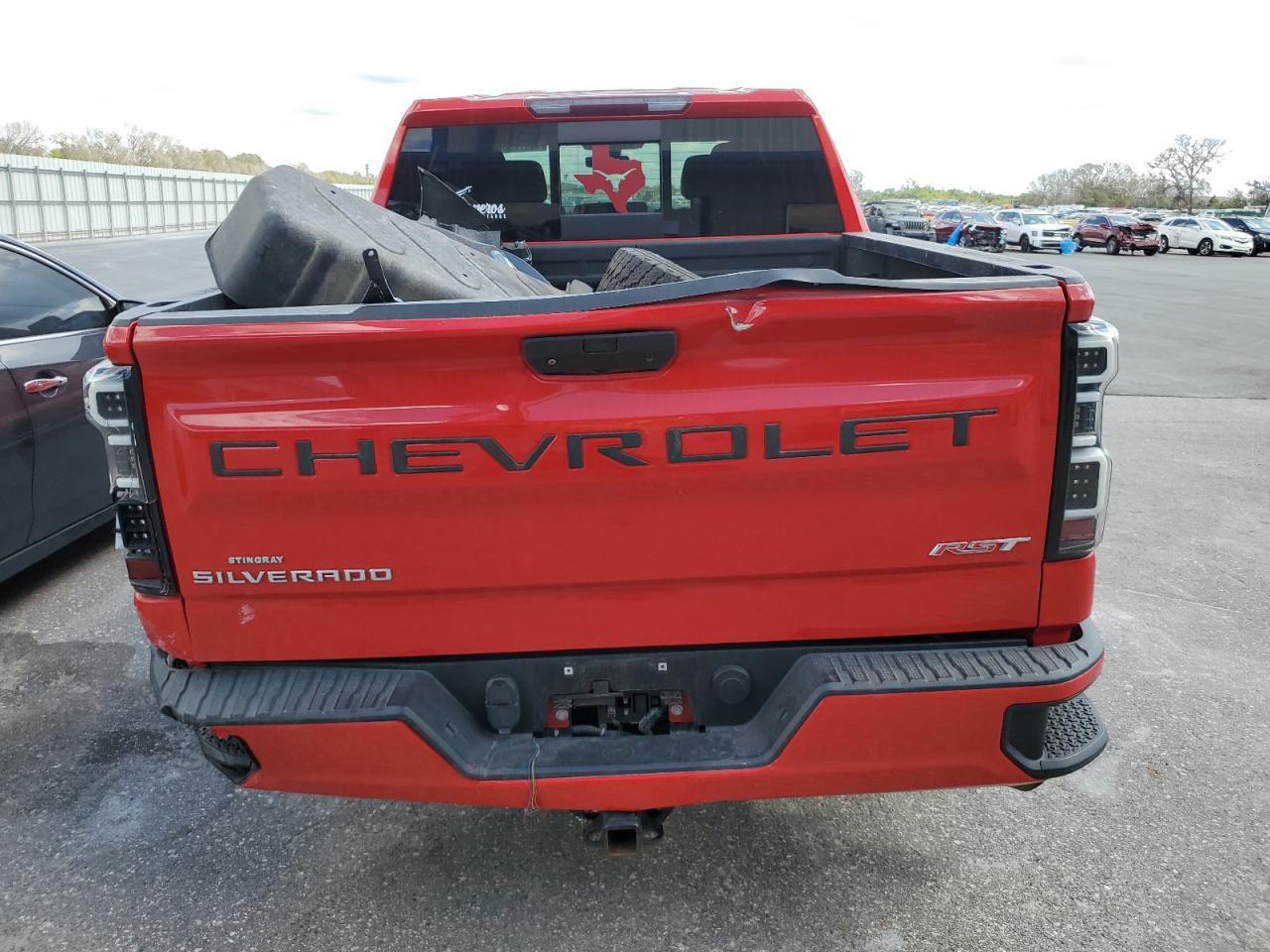 2019 CHEVROLET SILVERADO - Фото 6