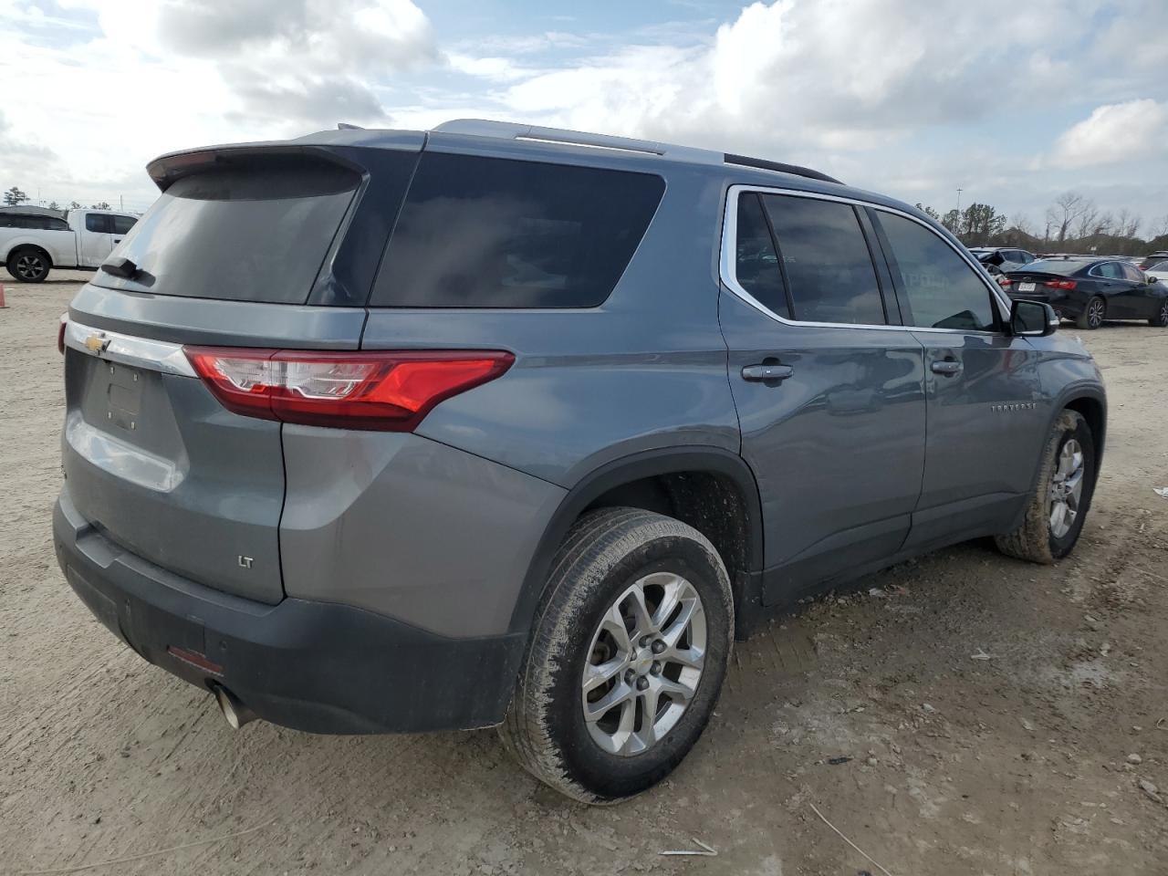 2018 CHEVROLET TRAVERSE L - Image 3