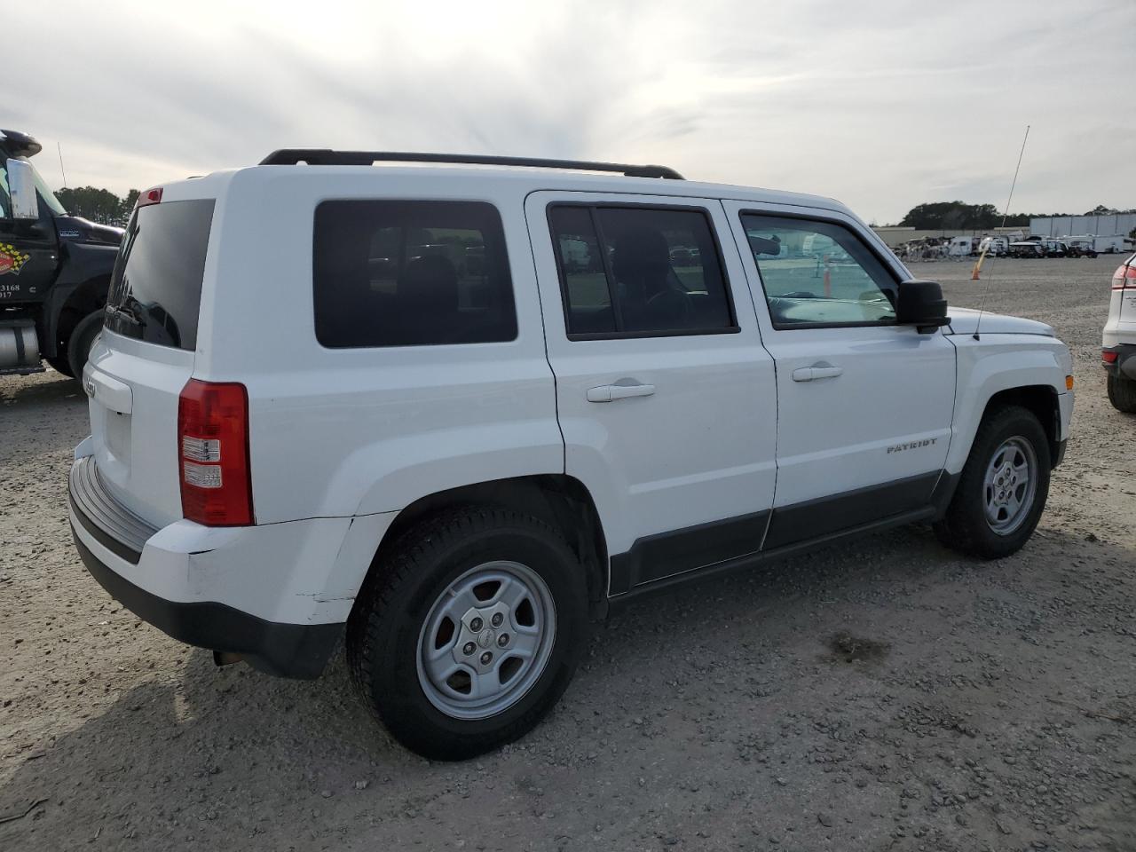 2015 JEEP PATRIOT SP - Фото 3