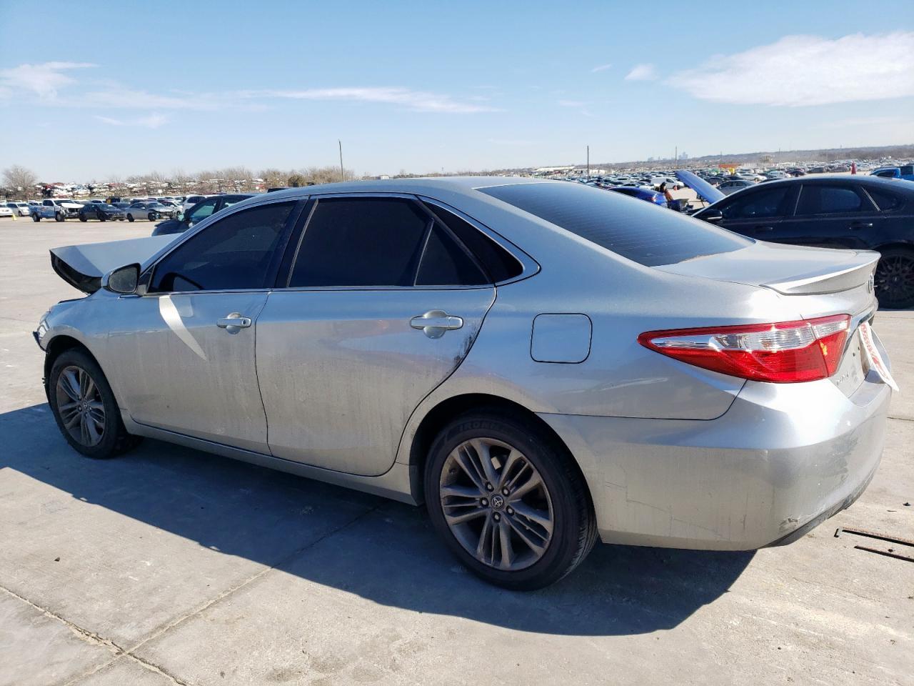 2017 TOYOTA CAMRY LE - Фото 2