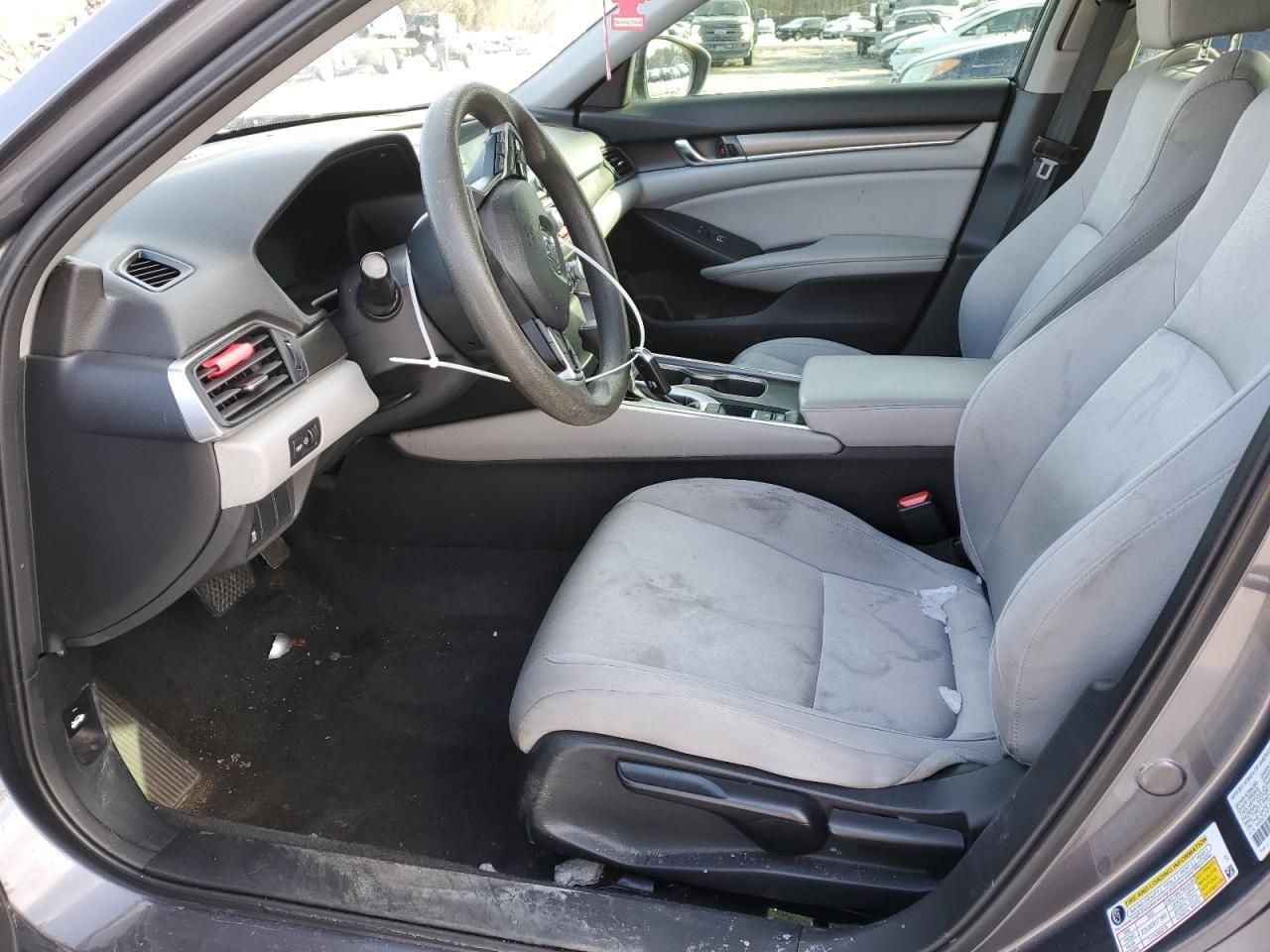 2018 HONDA ACCORD LX - Image 7