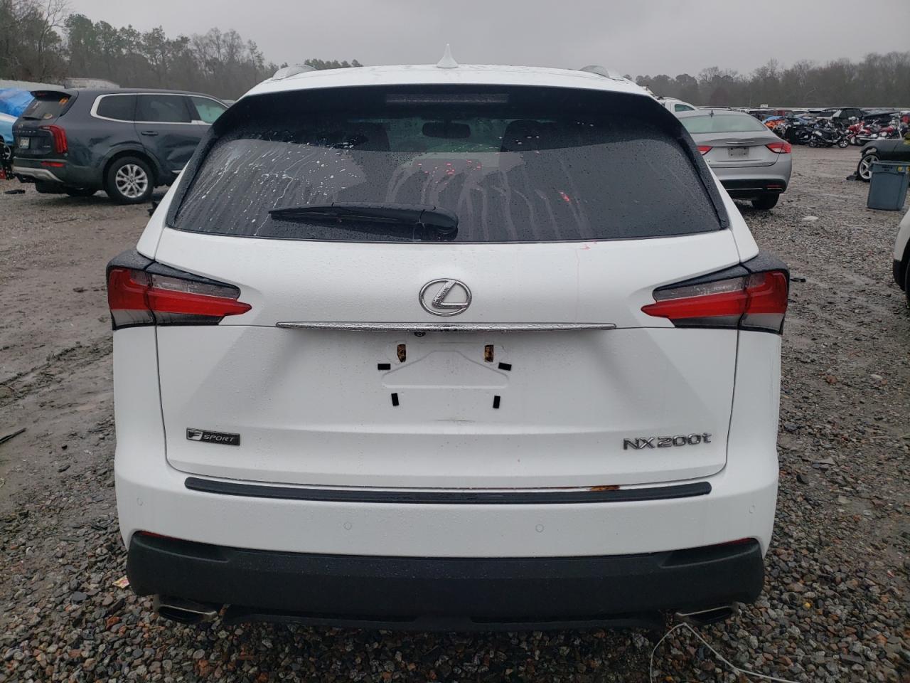 2016 LEXUS NX 200T BA - Фото 6