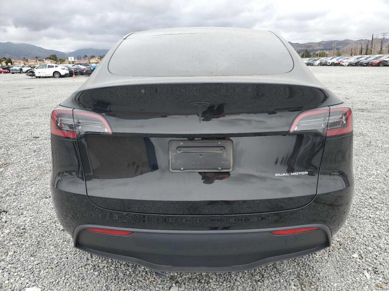 2024 TESLA MODEL Y - Image 6