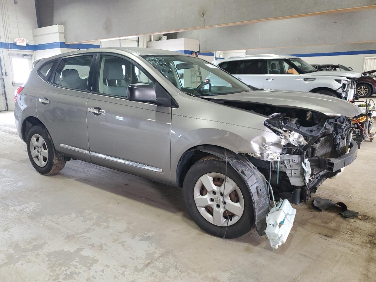 2013 NISSAN ROGUE S - Фото 4