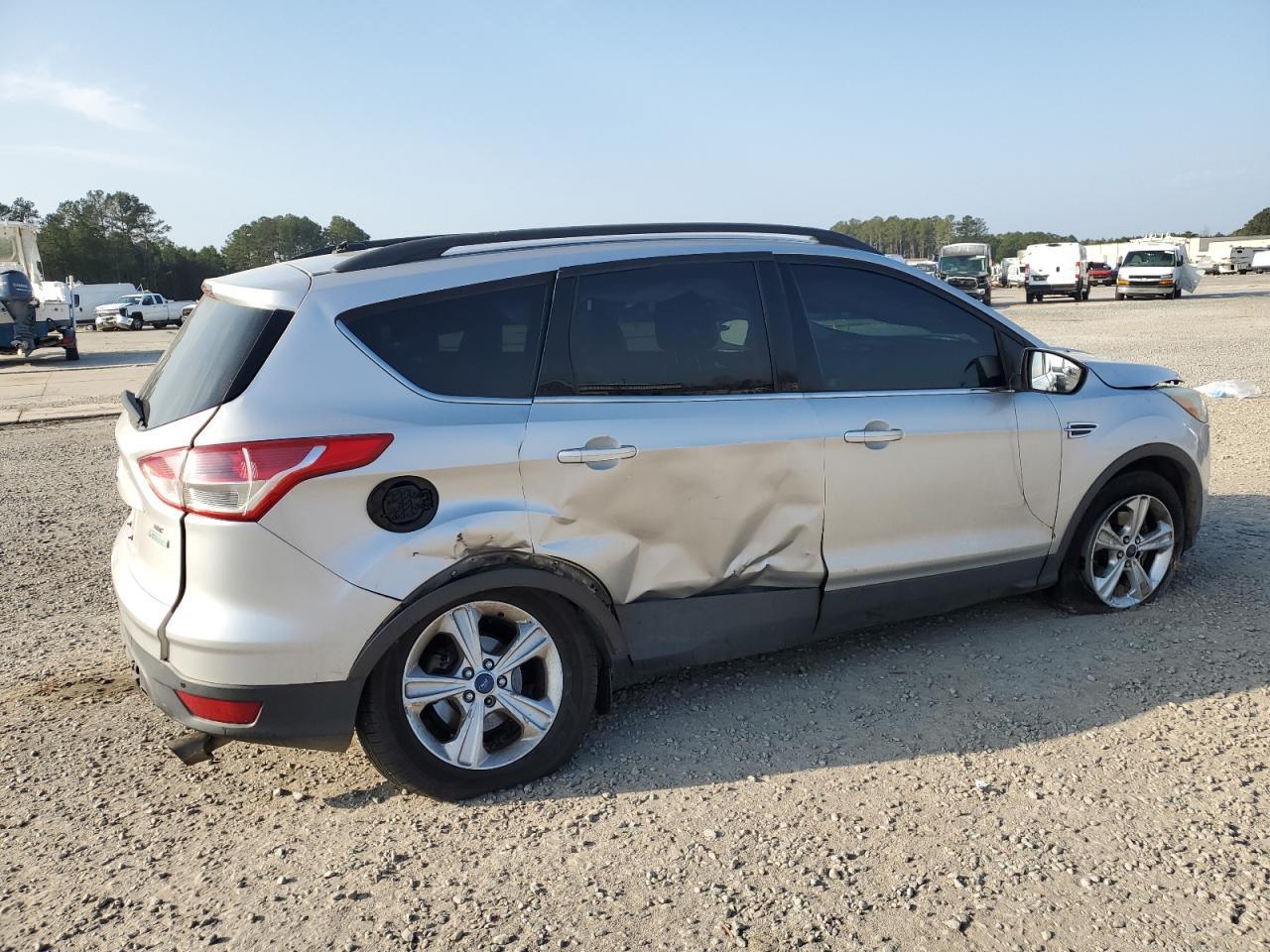 2014 FORD ESCAPE SE - Image 3