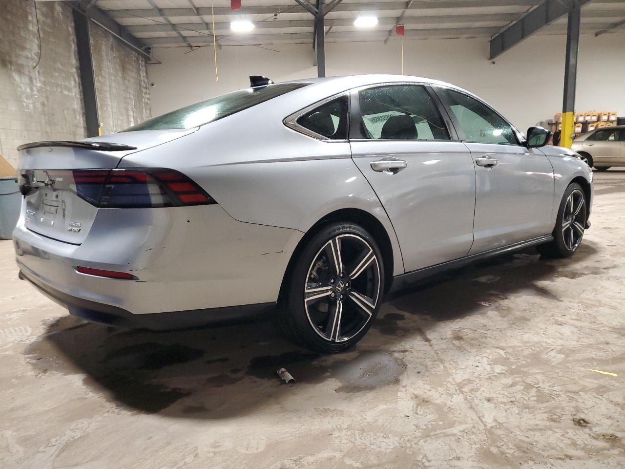 2023 HONDA ACCORD HYB - Фото 3