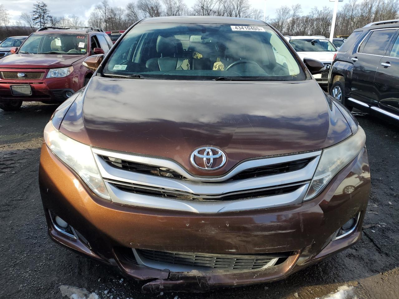 2013 TOYOTA VENZA LE - Фото 5