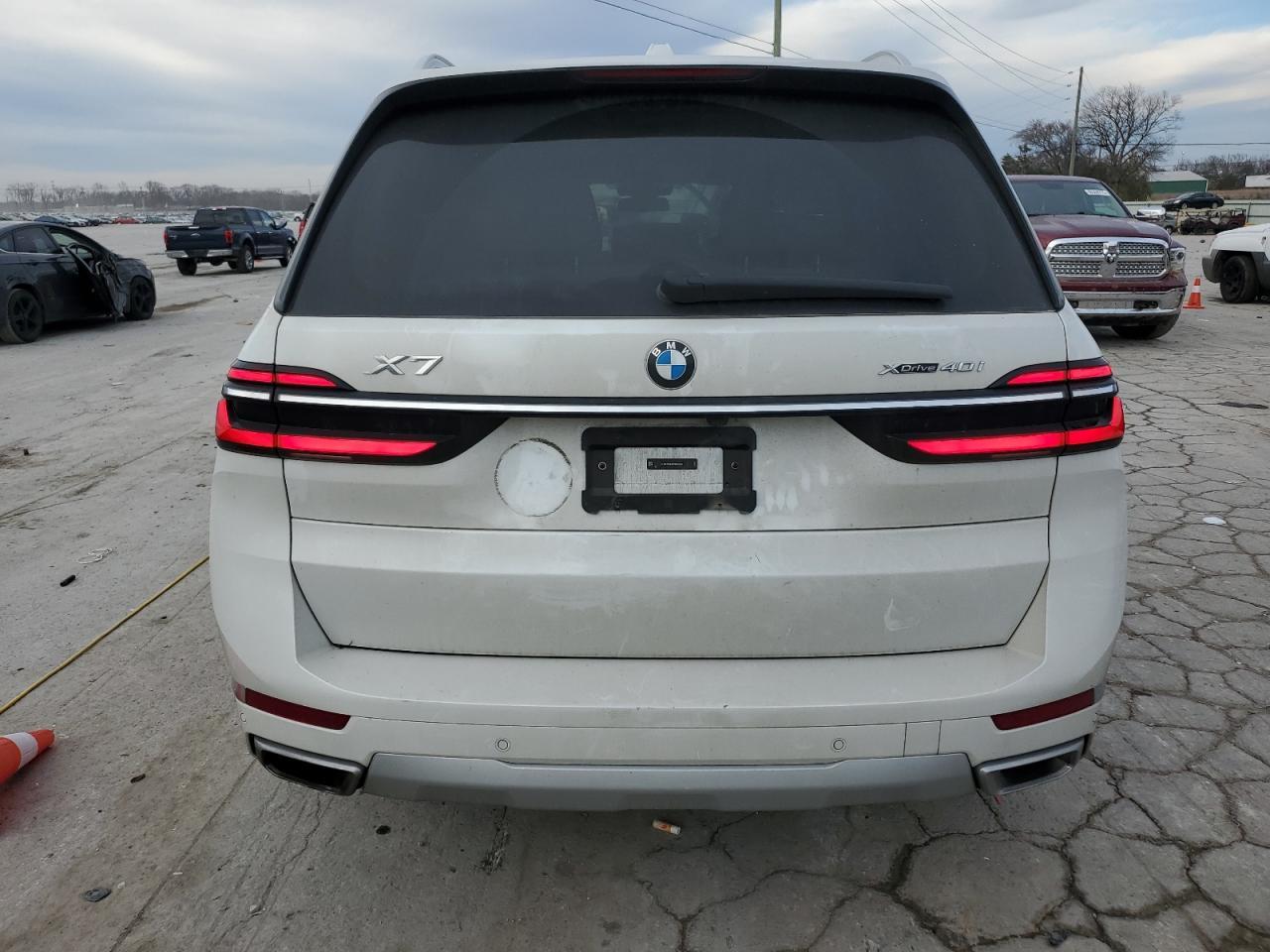 2024 BMW X7 XDRIVE4 - Image 6