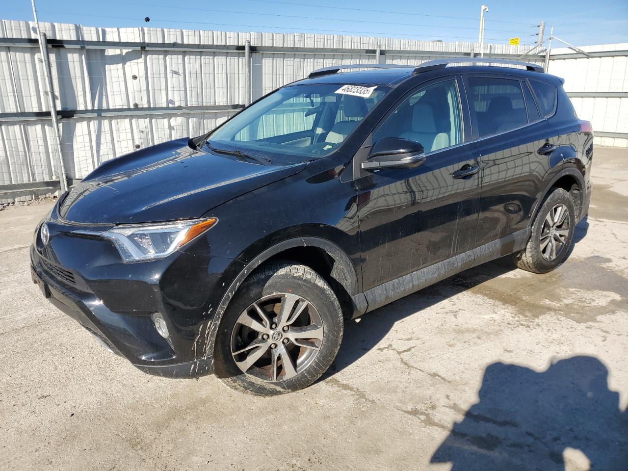 2016 TOYOTA RAV4 XLE