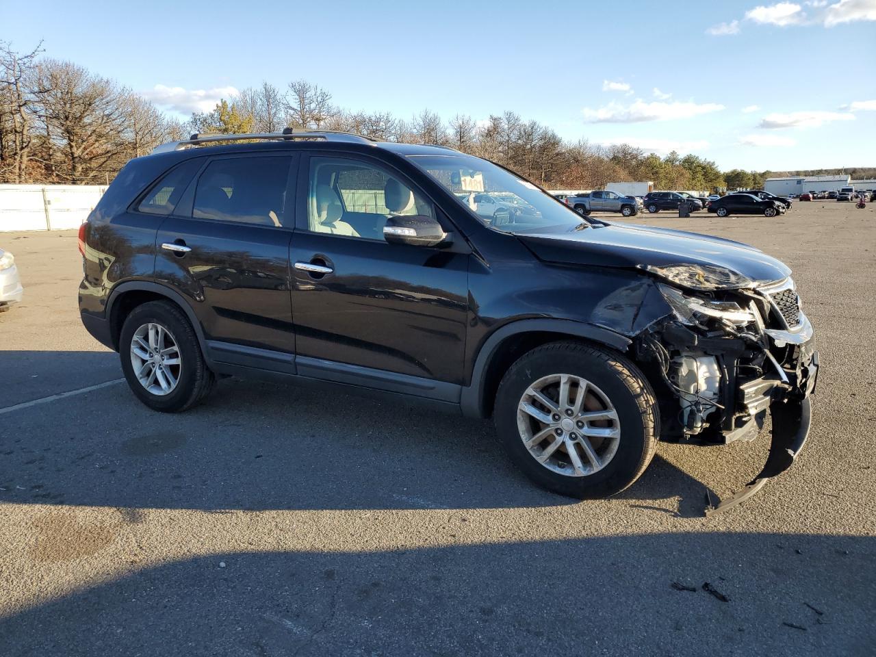 2014 KIA SORENTO LX - Фото 4