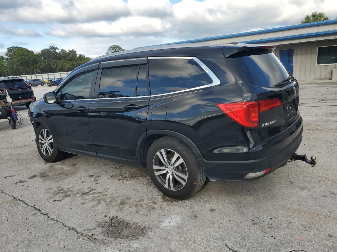 2016 HONDA PILOT EXL - Фото 2