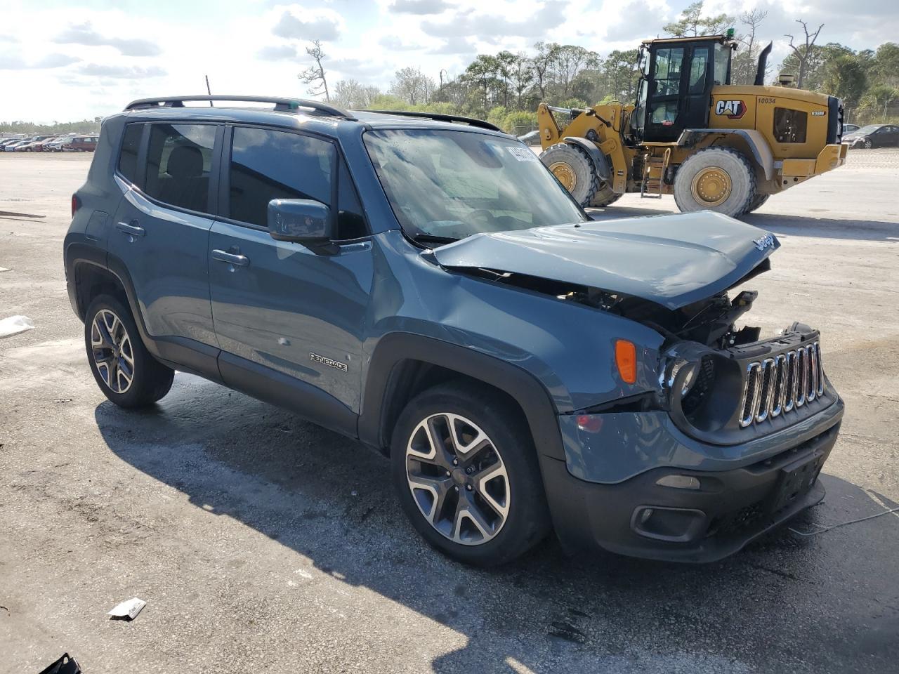 2018 JEEP RENEGADE L - Image 4