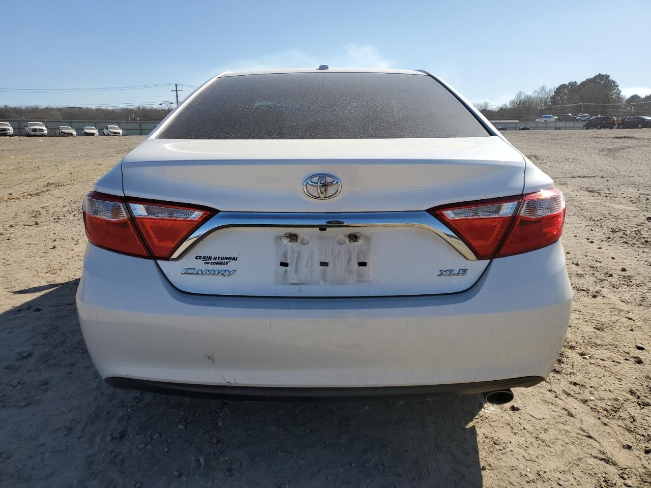 2017 TOYOTA CAMRY LE - Image 6