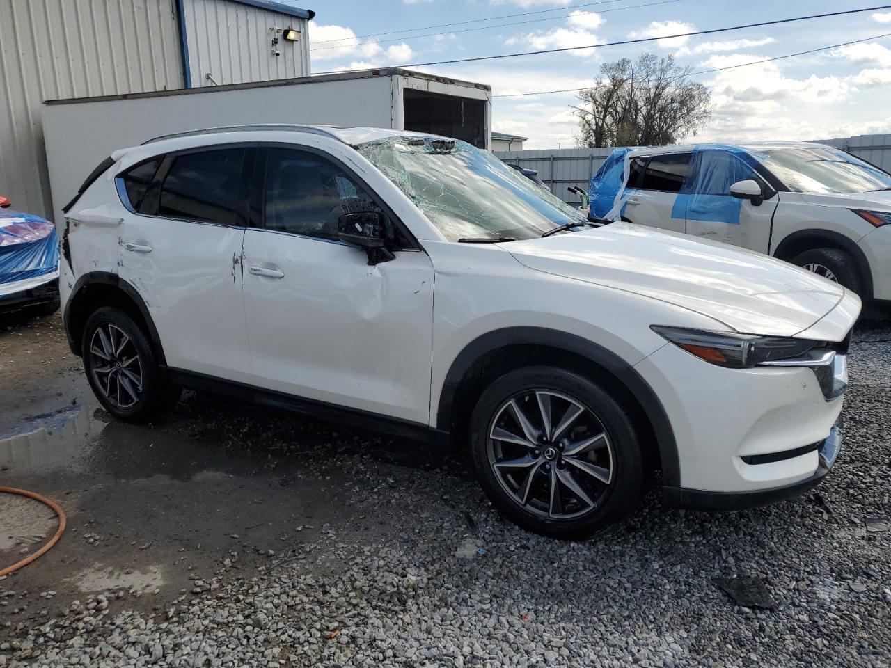 2018 MAZDA CX-5 GRAND - Image 4