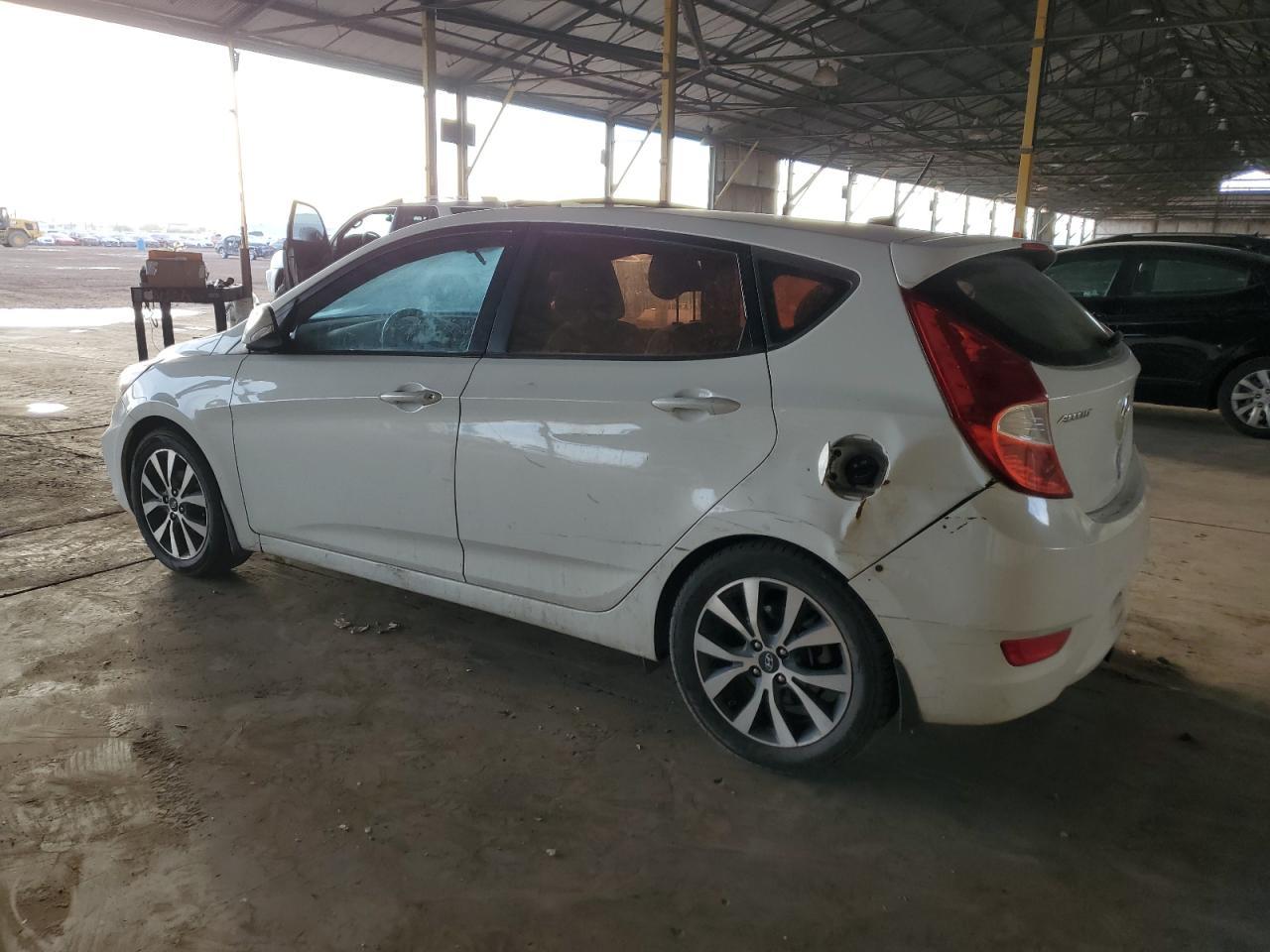 2015 HYUNDAI ACCENT GLS - Фото 2