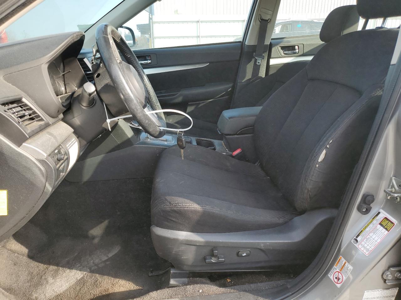 2011 SUBARU LEGACY 2.5 - Фото 7